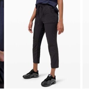 Lululemon Beyond the Studio Pant Slim - Black - Size 8